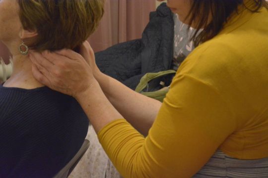 Neck massage in chair